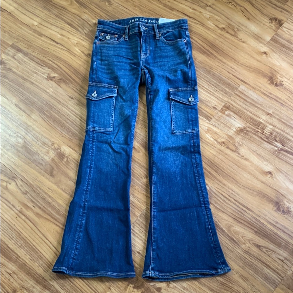 American Eagle Stretch Flare Jeans (NWT)- Sz 000 Short